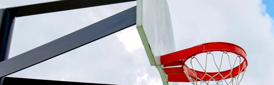 CBA最新签约消息：黄荣奇加盟北京男篮 广东男篮损失一名防守大闸