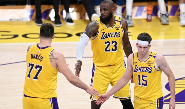 开云电子-首发五虎火力哪家猛？湖人未加时前10独一份 0号特工5天内轰114分