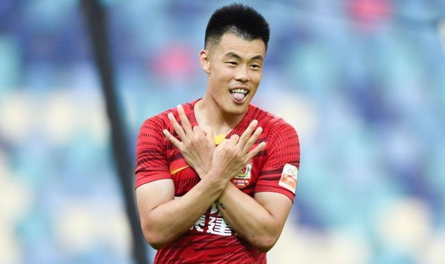 开云体育app-34岁谭龙戴帽比肩杜震宇 1场比赛已完成去年数据